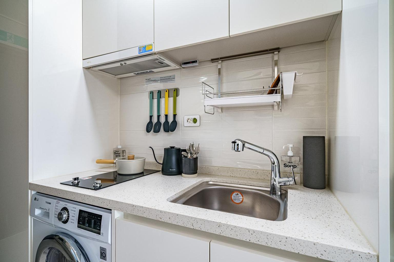 Urbanstay Songdo Moonlight Park Incheon Exterior photo