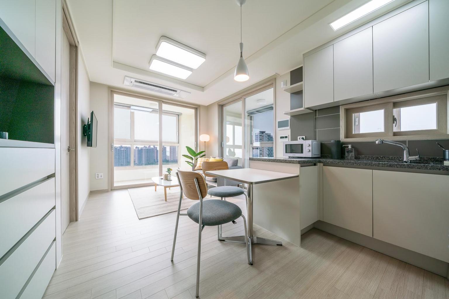 Urbanstay Songdo Moonlight Park Incheon Exterior photo